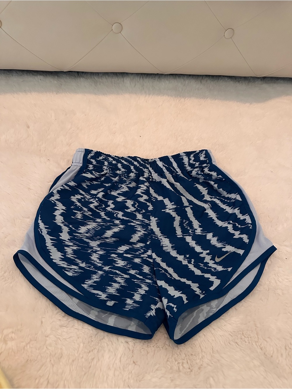 Nike Women's Navy and Light Blue Patterned Athletic Shorts